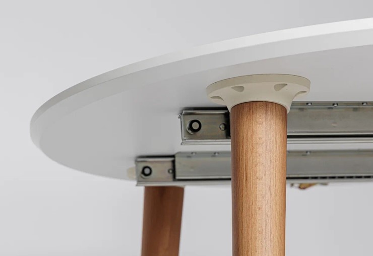 Кухонный раздвижной круглый стол Белая Эмаль д. 100 см МДФ ножки светлый орех в Нижнем Новгороде - изображение 3