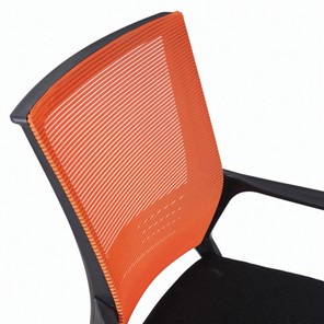 Кресло компьютерное Brabix Balance MG-320 (с подлокотниками, комбинированное черное/оранжевое) в Нижнем Новгороде - предосмотр 3